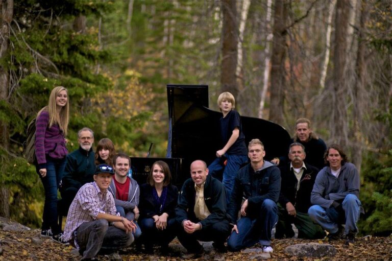 Be-still-Video-Group-Photo-10-2012.jpg