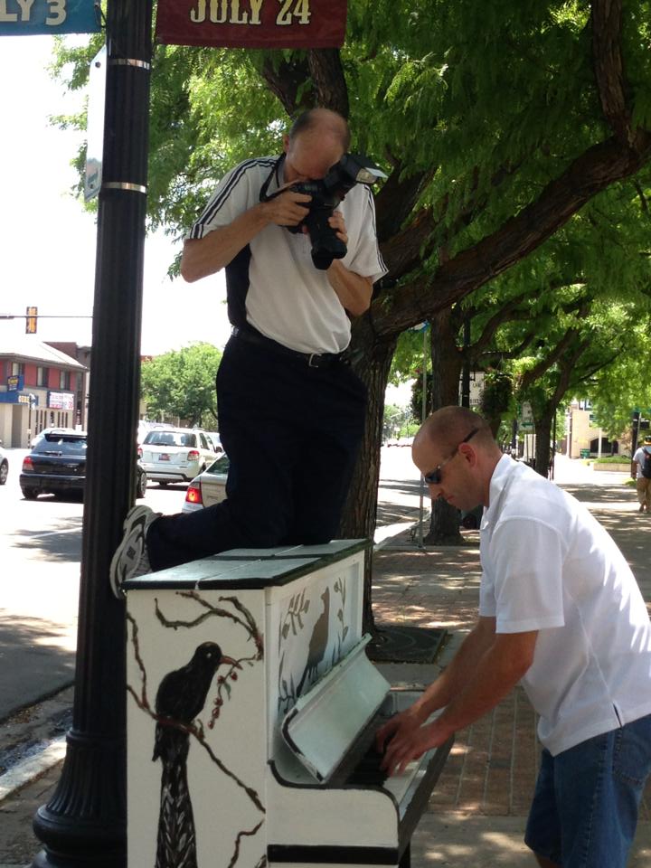 Outdoor-Piano-2013.jpg