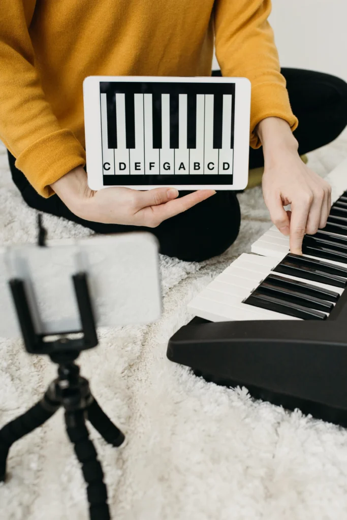 Understanding the 12 Notes of Piano Keys Explained